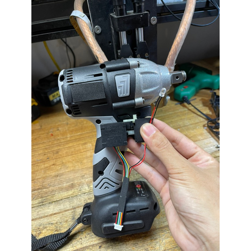 Công tắc máy ko than tàu