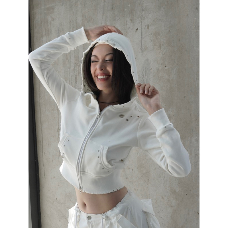 STUDDED HOODIE - LINISS