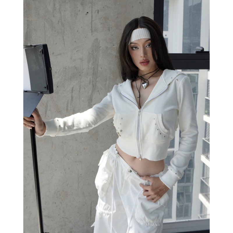 STUDDED HOODIE - LINISS