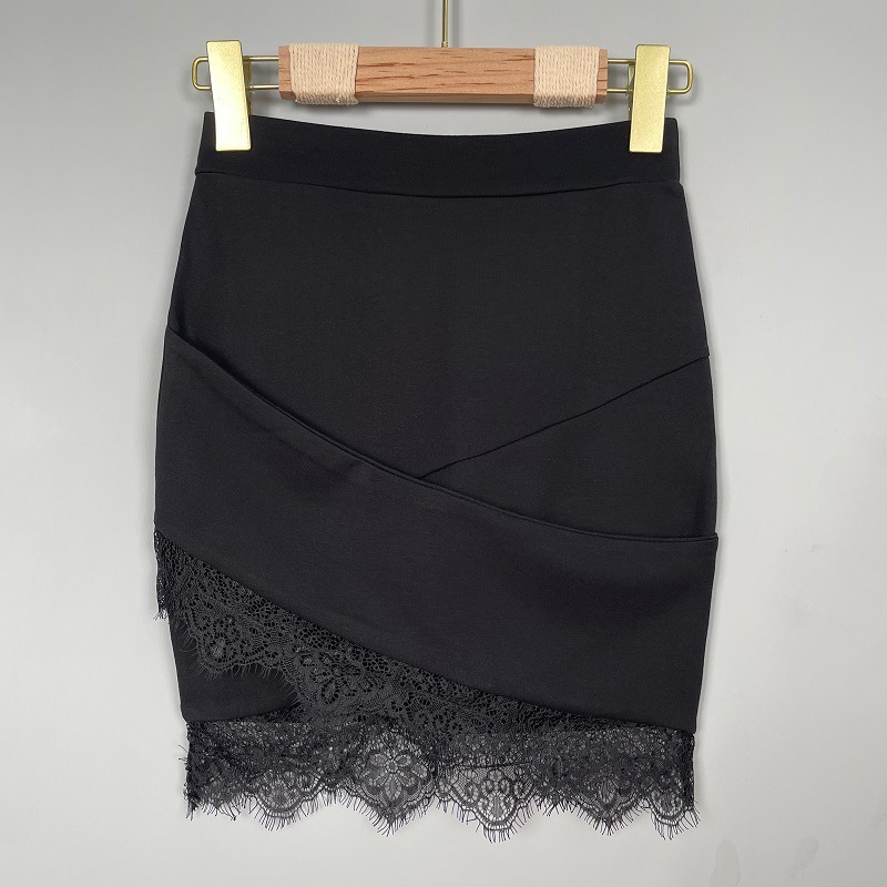 Chân Váy Ngắn Ôm Body Vải Lụa Sang Chảnh Co Giãn Viền Ren Cạp Chun Tôn Dáng
