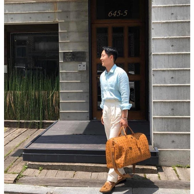 Túi xách tay unisex MCM yellow leather - Gostyle, Túi đeo chéo MCM da nhăn cao cấp