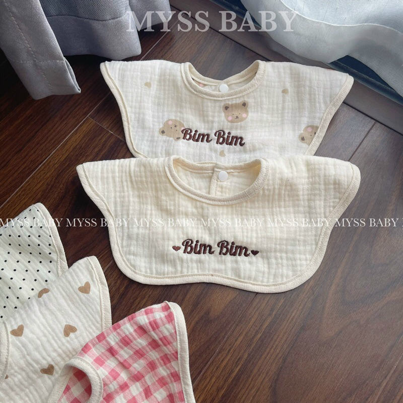 Yếm cổ thêu tên bé theo yêu cầu MYSS BABY