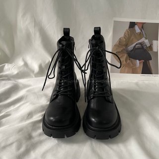 Giày Boot Pong Shoes Đế Cao Mũi Tròn- Full Box- Mã 1632