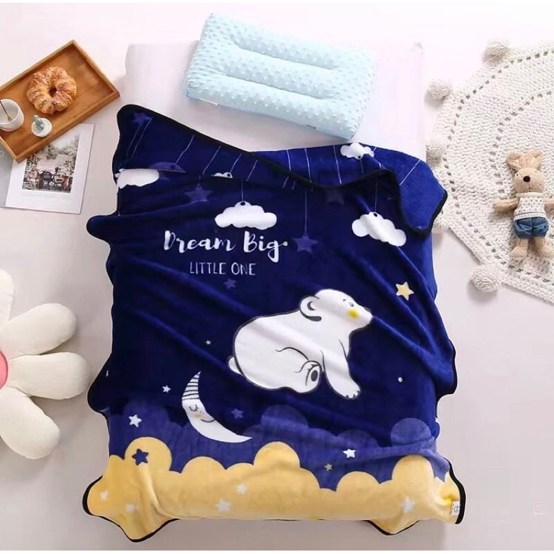 Chăn lông cho các bé ngủ, chăn tuyết văn phòng vải nhung chất tuyết nỉ nhung - Kích thước 1m x 1m4