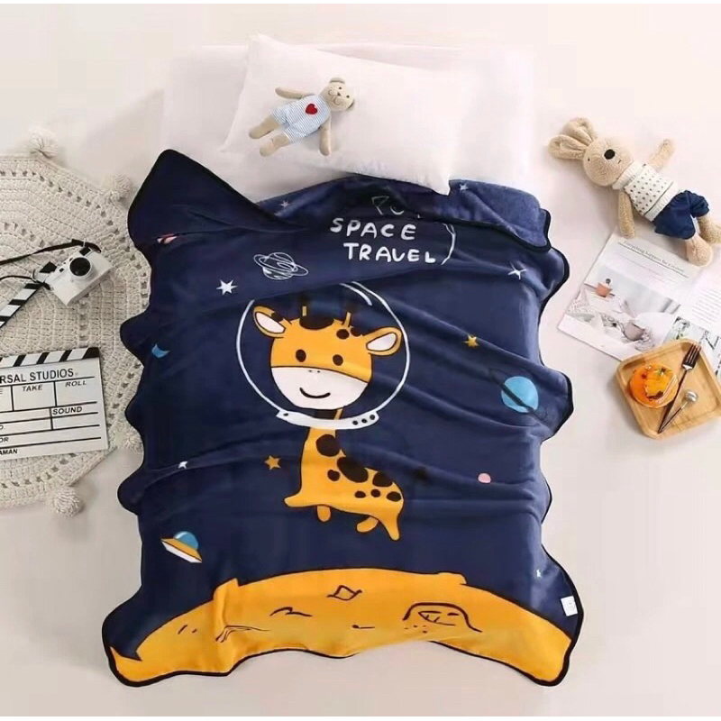 Chăn lông cho các bé ngủ, chăn tuyết văn phòng vải nhung chất tuyết nỉ nhung - Kích thước 1m x 1m4