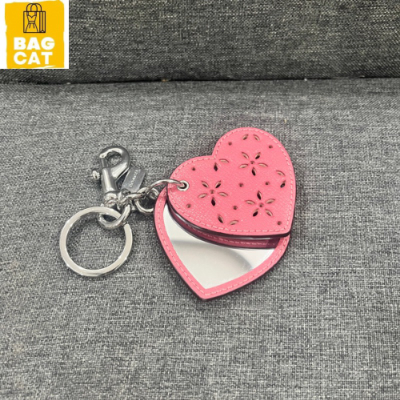 Sẵn charm móc khoá airpob Coach_ Katespade