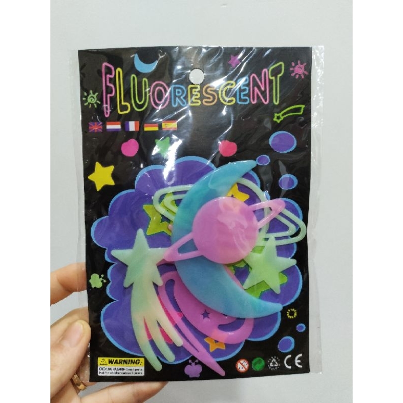 Set Ngôi Sao Dạ Quang , Hình Trái Tim Dạ Quang ,  Mặt Cười , Cây Nấm , Ông Trăng Dạ Quang Trang Trí Phòng Ngủ