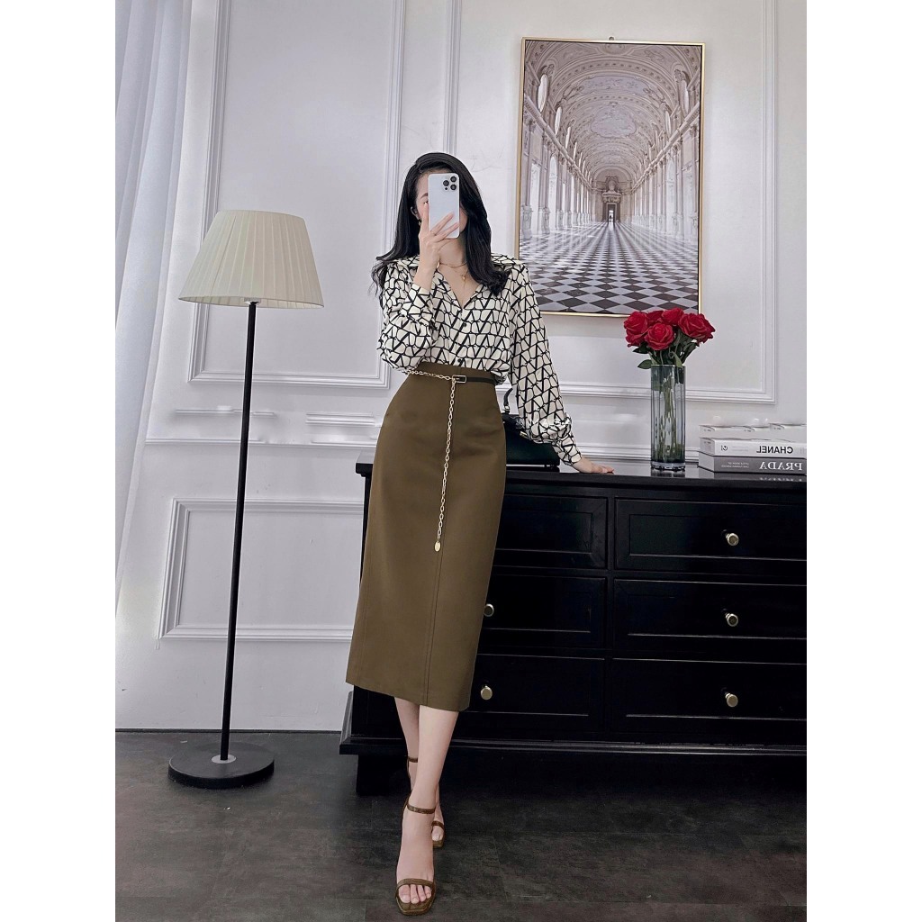 Áo sơ mi nữ lụa cao cấp không nhăn họa tiết V phong cách thời trang công sở A46