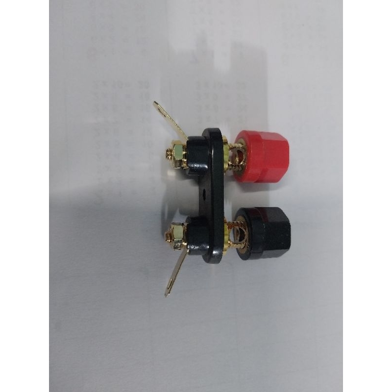 Trạm loa -Cọc loa đôi hai màu đỏ đen