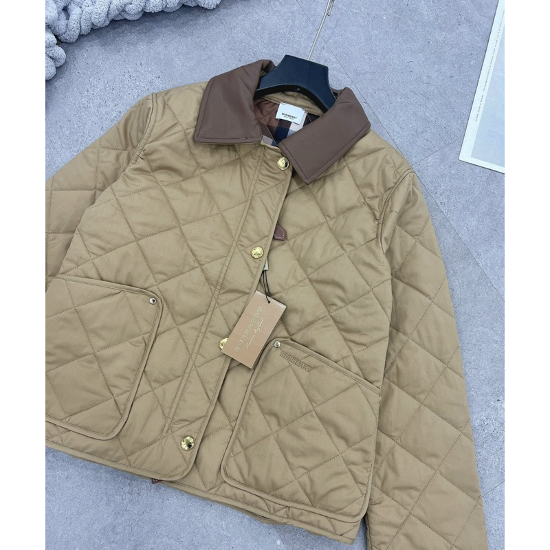 Áo khoác hot hit mặc được hai mặt