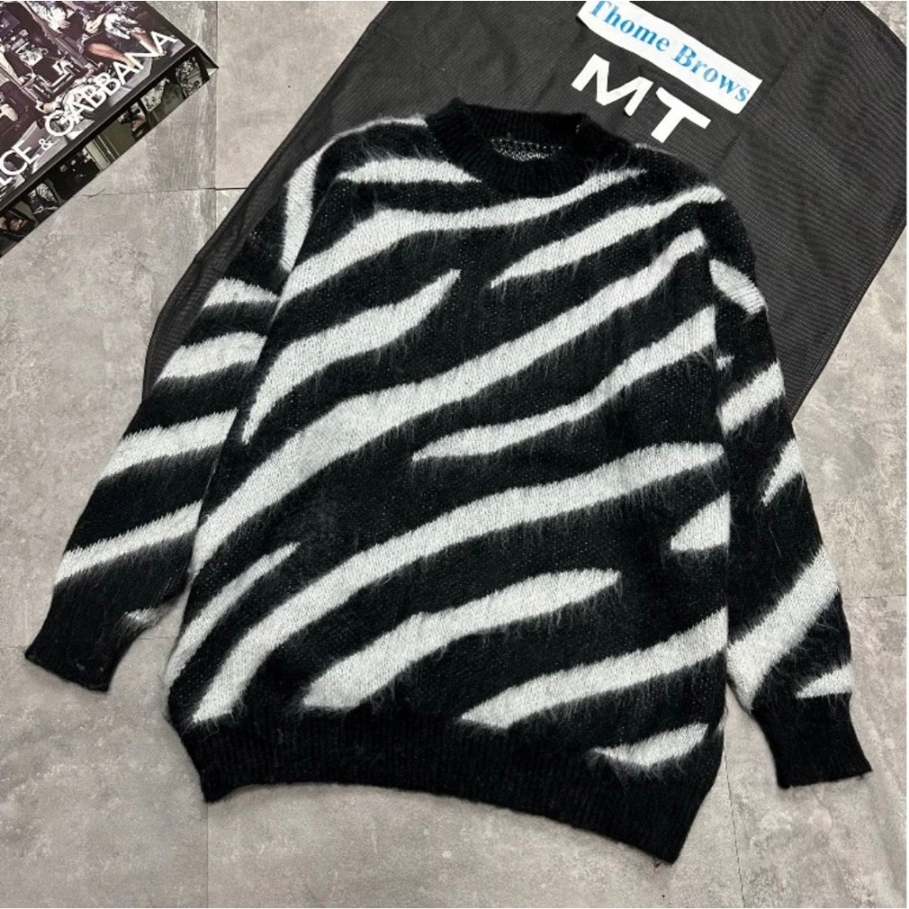 Áo Len Nam Nữ Sọc Vằn Đen - Áo Len Cao Cấp Không Xù Lông Phong Cách Boy Phố Chất Vải Len Tàu Dày Dặn Ấm Áp