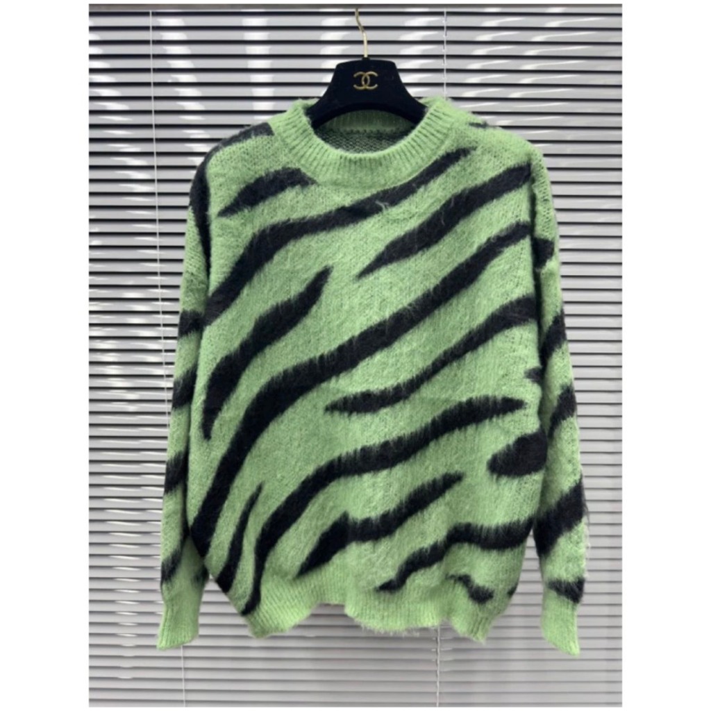 Áo Len Nam Nữ Sọc Vằn Đen - Áo Len Cao Cấp Không Xù Lông Phong Cách Boy Phố Chất Vải Len Tàu Dày Dặn Ấm Áp