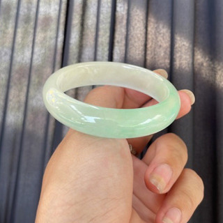 Vòng C thạch bản hẹ vân bay