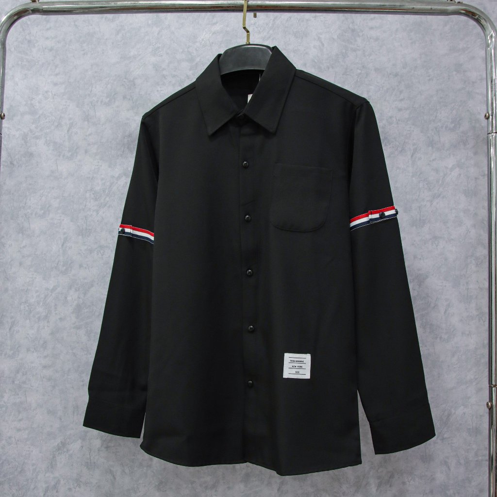 Áo sơ mi nam viền THOM vải lụa,form slimfi màu trắng đen viền tay cao cấp-AHFASHION