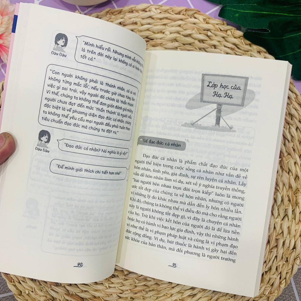 Sách - Hành Trình Trưởng Thành: 32 Quy Tắc Phát Triển Dành Cho Con Gái Ở Tuổi Dậy Thì