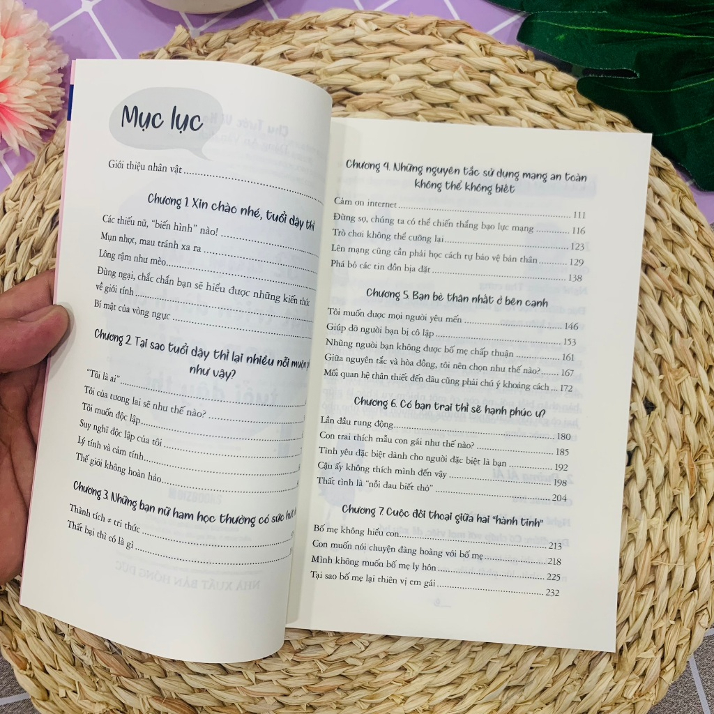 Sách - Hành Trình Trưởng Thành: 32 Quy Tắc Phát Triển Dành Cho Con Gái Ở Tuổi Dậy Thì