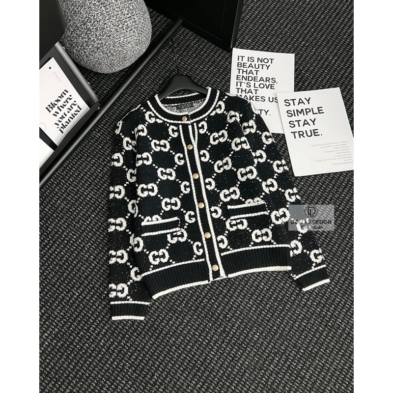 Cardigan len gu chì hoạ tiết QC