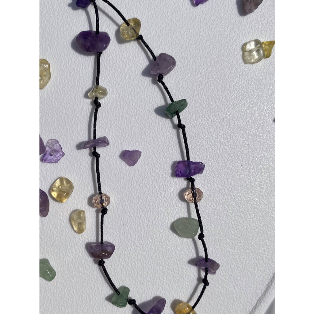JOMÉ CRYSTAL NECKLACE_Vòng cổ đá thạch anh handmade