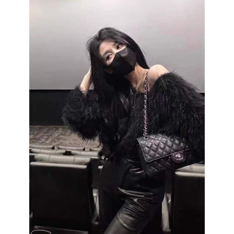 Áo lông trơn lệch vai hàng QC