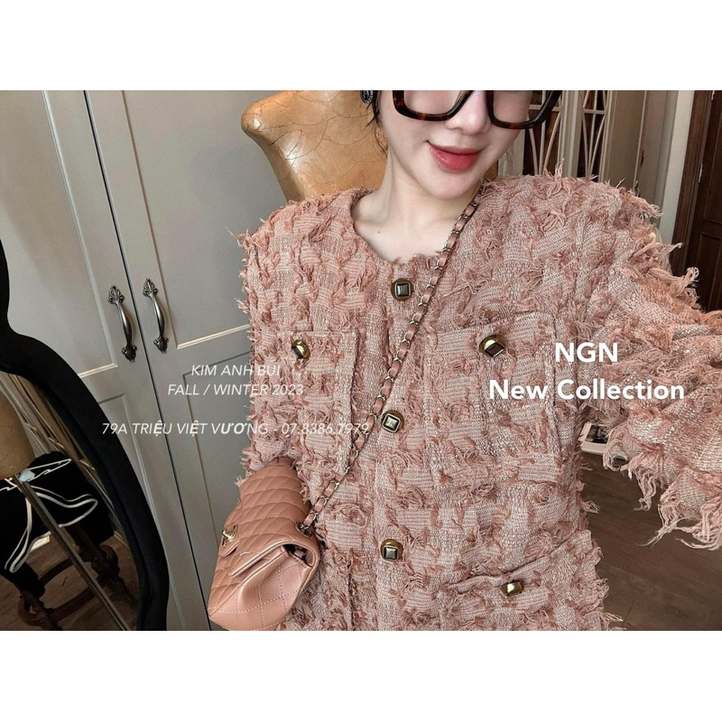 Áo dạ nâu Tây hot hit Kim Anh Bùi
