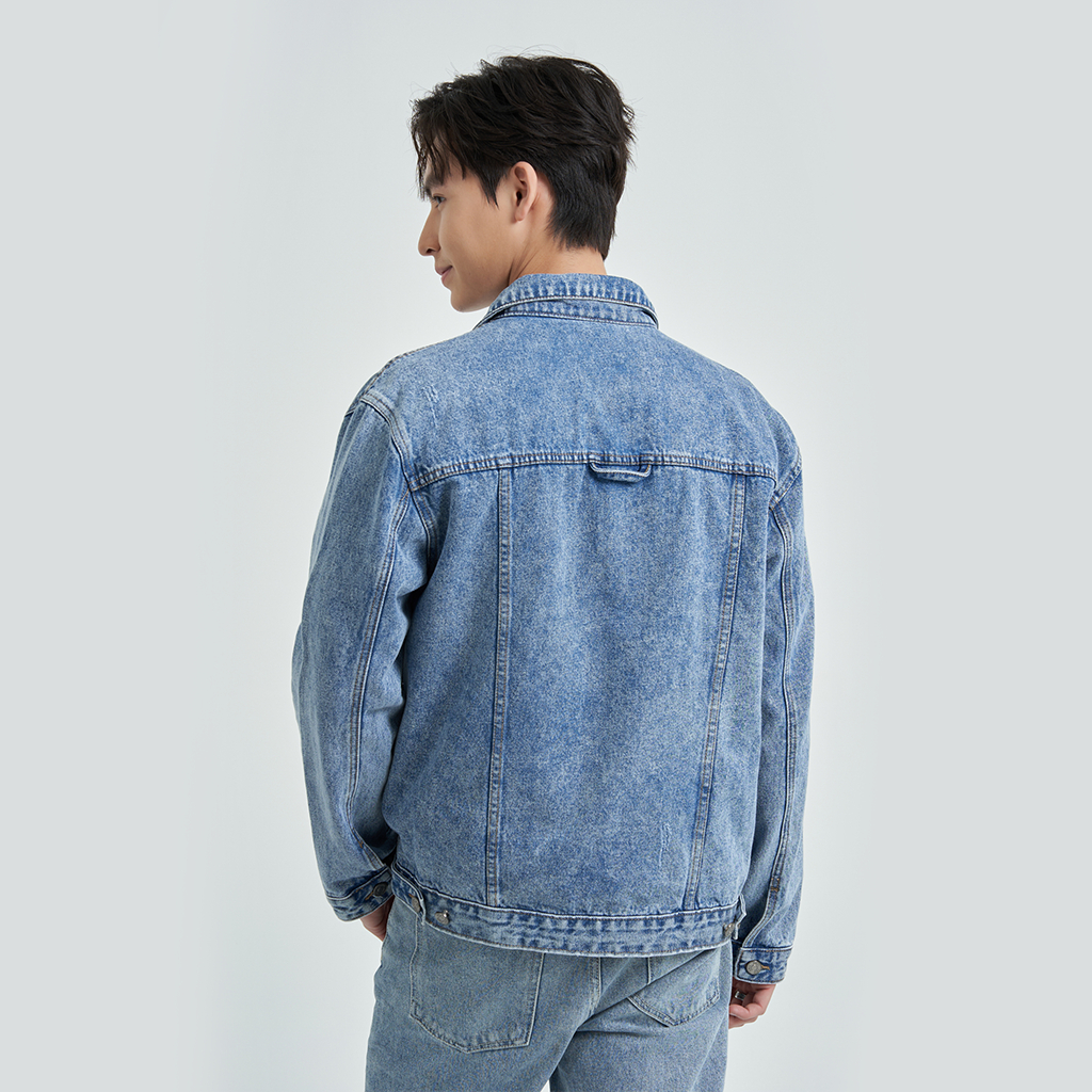 Áo Khoác Jeans Nam KRIK Phong Cách Hàn Quốc Màu Xanh Sáng Trẻ Trung Form Classic AK5024