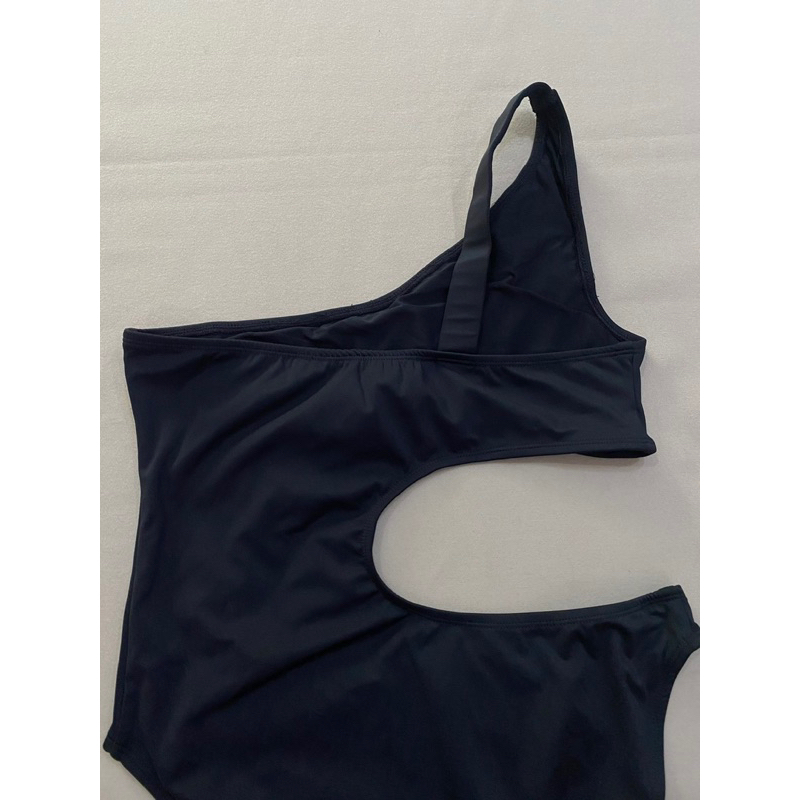 Áo bơi liền thân màu đen  - Thanh lý vnxk