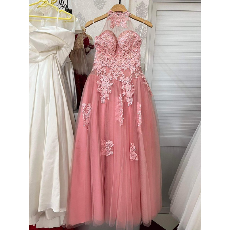 Váy cưới ngắn trắng/màu size trung bình; váy cưới đi bàn; váy chụp hình ngoại cảnh;...