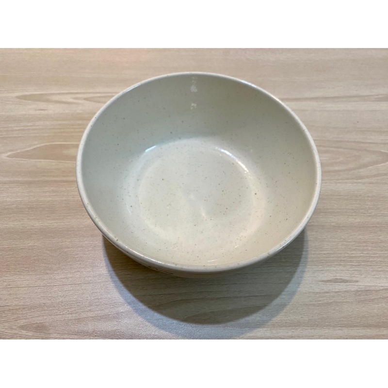 Bát thỏ peter men tiu