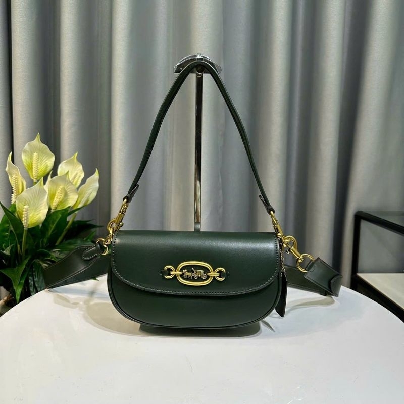 Về thêm màu mới✨✨Coach Harley Crossbody bag✨✨ CM702🌟Mẫu coach dáng bầu đơn giản, dễ phối