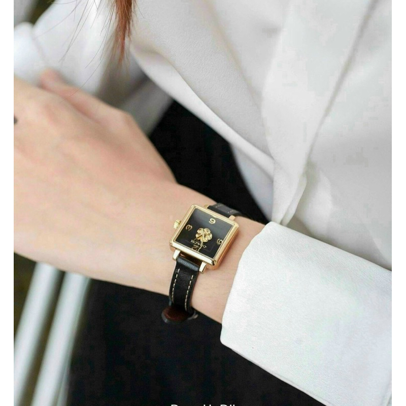 Đồng Hồ Nữ Coach 14503695 họa tiết hoa trà nhỏ xinh lên tay cực yêu ạ