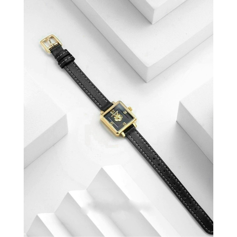 Đồng Hồ Nữ Coach 14503695 họa tiết hoa trà nhỏ xinh lên tay cực yêu ạ