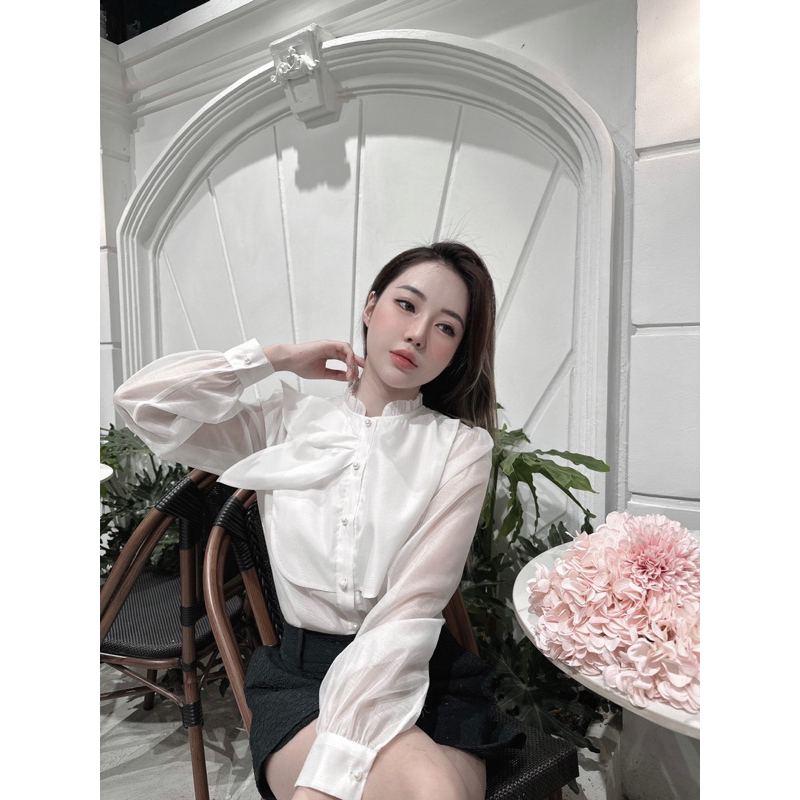 Sơmi tơ tai thỏ tiểu thư