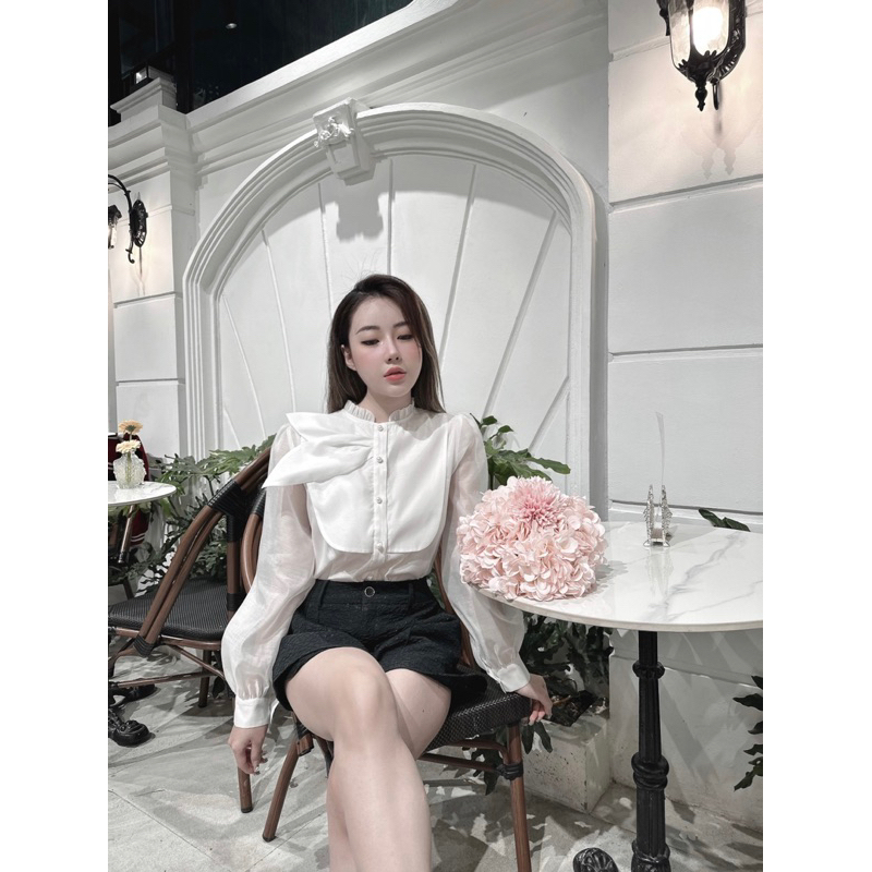 Sơmi tơ tai thỏ tiểu thư