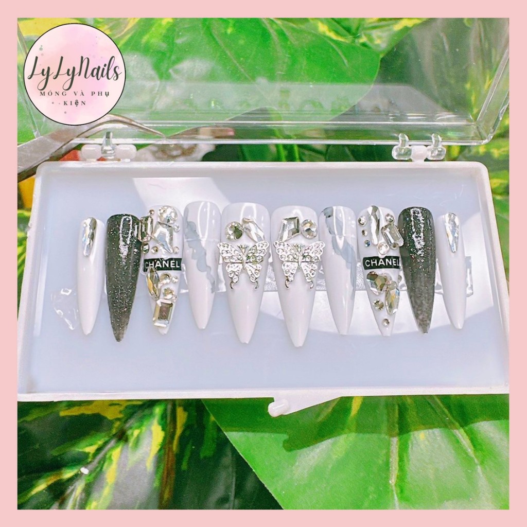 Set 24 móng giả,Nailbox thiết kế đính charm,đính đá trang nhã sang chảnh LyLy mã PP52