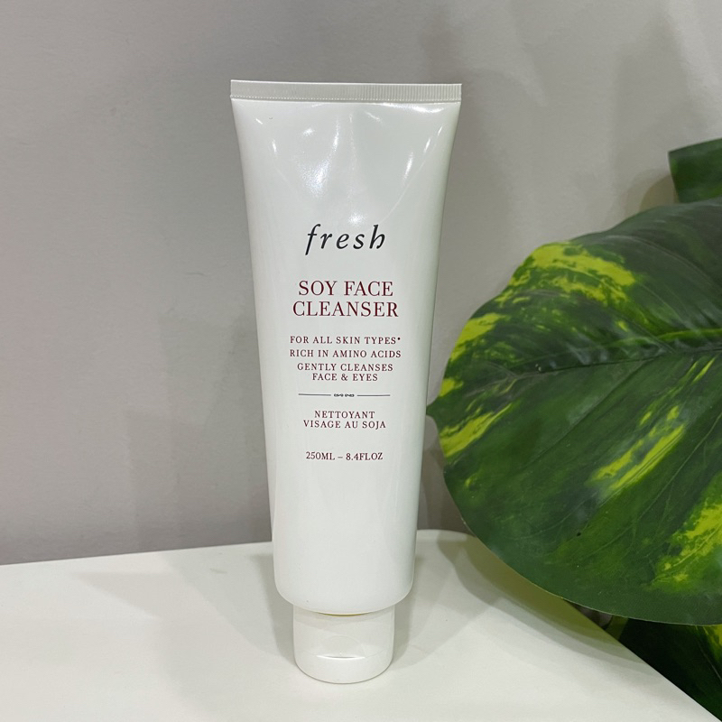 Sữa rửa mặt Fresh Soy Face Cleanser