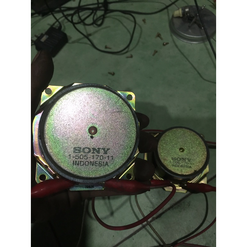 Cặp loa radio CD md Sony 9cm
