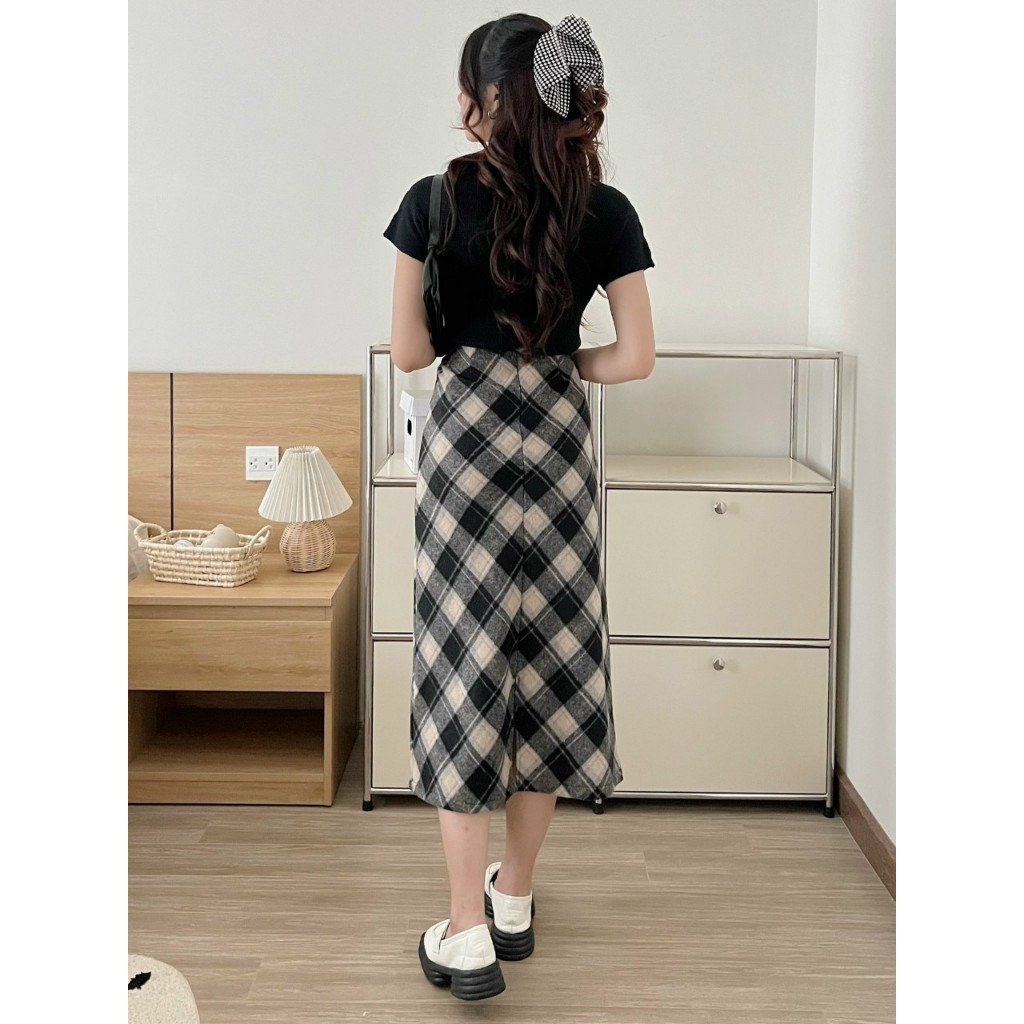 Chân Váy Dạ Kẻ Ô Caro Bản To Xẻ Sau Dáng Dài, Labibi