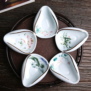 Cung nhãn trà bằng sứ (Dụng cụ trà đạo)