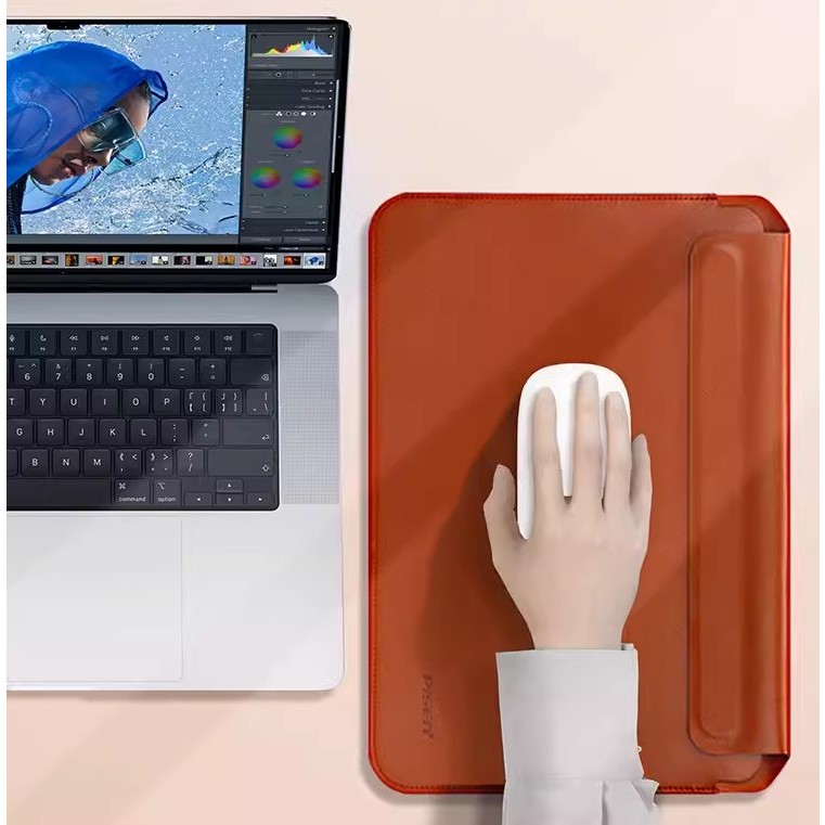 Bao da đựng Laptop Pi.sen LV Cao Cấp Kiêm Kệ Laptop