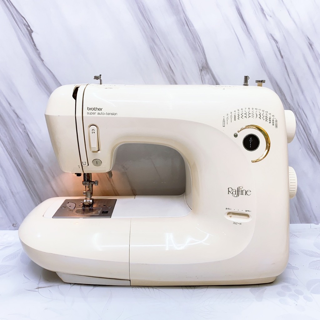 Máy May Mini Gia Đình Nhật Brother Cơ - Cực Bền- Máy Khỏe Êm - May Đầm Không Rung - Bảo Hành 12 Tháng