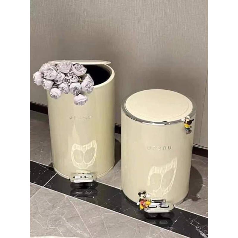 Thùng rác Uforu đạp chân