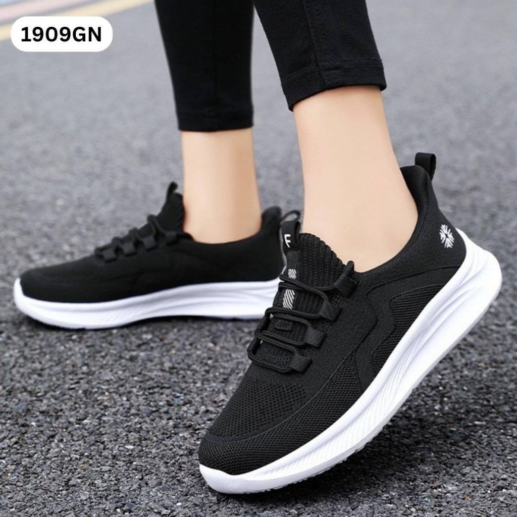 Giày Thể Thao Năng Động Trẻ Trung Phù Hợp Với Nhiều Hoạt Động 1909GN
