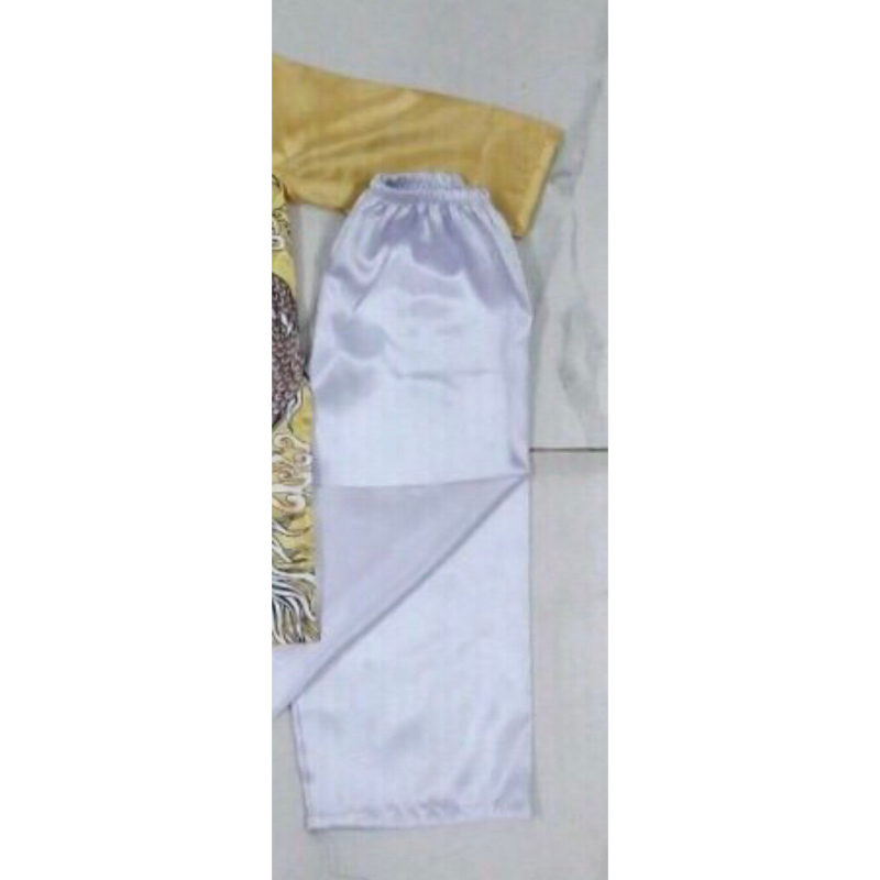 Quần áo dài bé trai