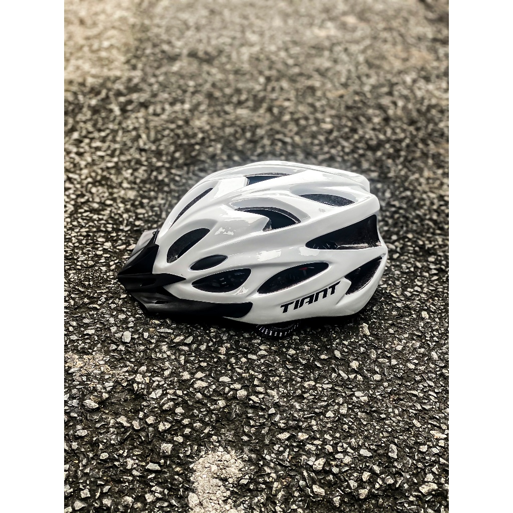 NÓN BẢO HIỂM THỂ THAO TIANT D08 MÀU TRẮNG BÓNG CHÍNH HÃNG