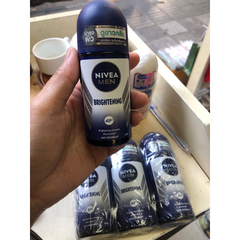 Lăn nách Nivea men thái