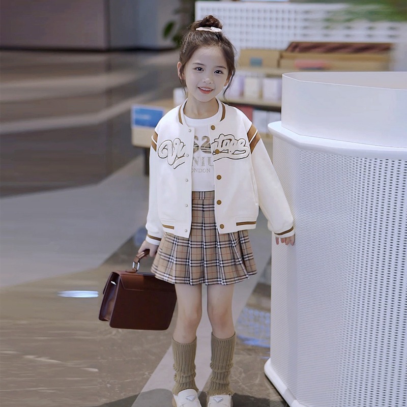 Set Váy 3 Chi Tiết Gồm Chân Váy, Áo Khoác,Áo Giữ Nhiệt Cute Điệu Đà Cho Bé Gái Từ 15-45kg