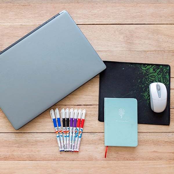 Combo 10 Bút Gel Thiên Long Doraemon GEL-012/DO ngòi 0.5mm mực xanh/đỏ/đen/tím thân bút in hình nhân vật Doraemon