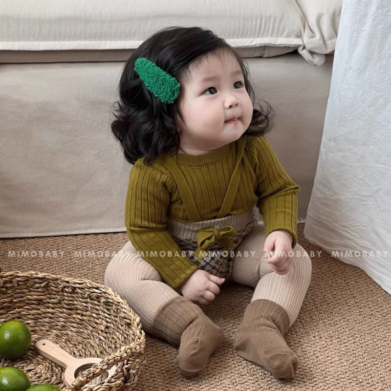 Set yếm dây, áo len dài tay màu rêu mùa thu đông cho bé gái QA130 Mimo Baby