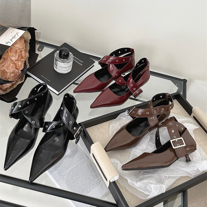 GIÀY BÍT NỮ MŨI NHỌN ĐẾ CAO 2,5cm