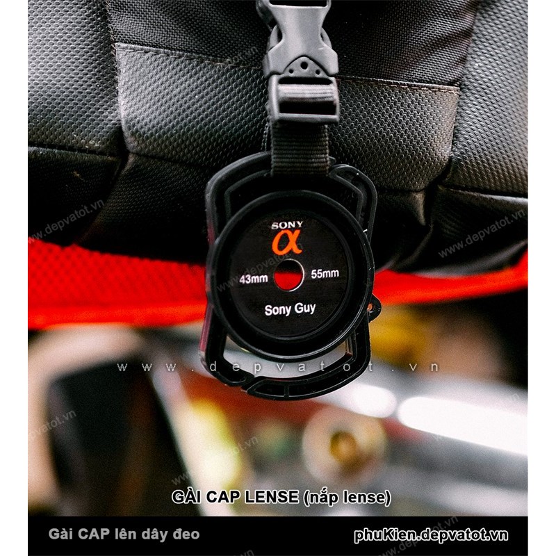 Gài nắp lense lên dây đeo các hãng Fujifilm, Sony, Canon, Nikon, Olympus, Pentax, Panasonic